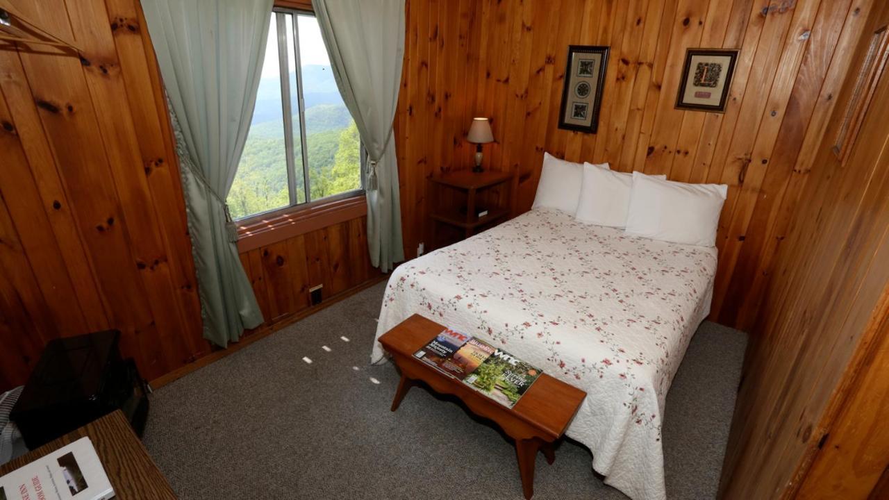 Alpine Inn Little Switzerland Buitenkant foto